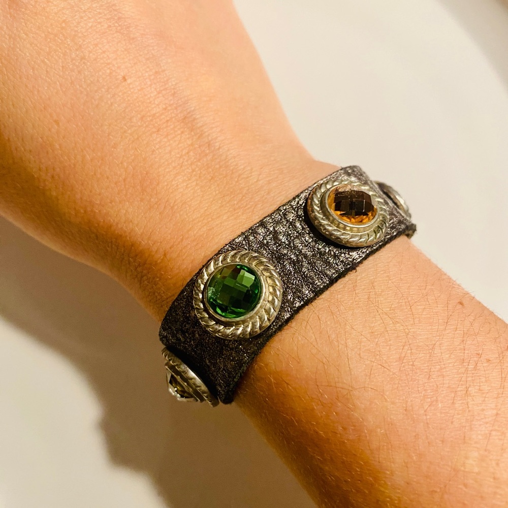 Anthropologie Boho Multicolor Leather Stone Snap Bracelet Silver Metallic Pink